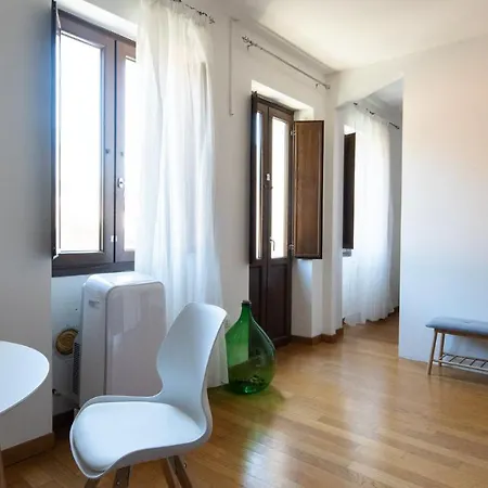 Welcomely - La Casetta Del Centro Апартаменты Ольбия